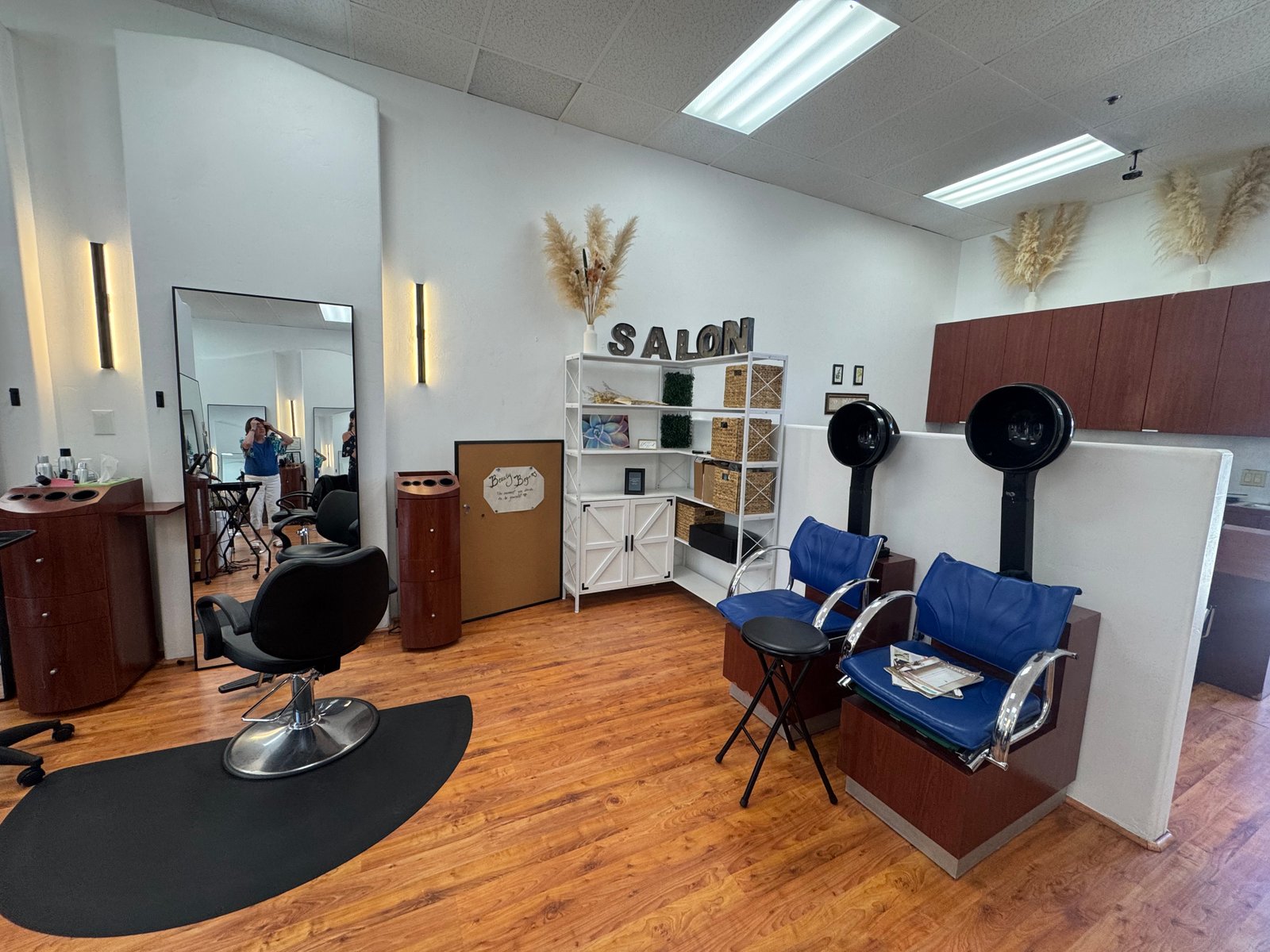 Alpine Uptown Salon interior